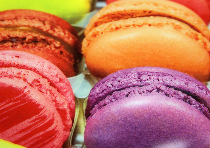 PVCpouch_macaroons_closeup